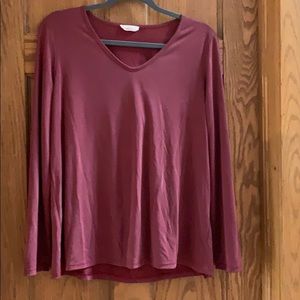 Pretty red long sleeve top
